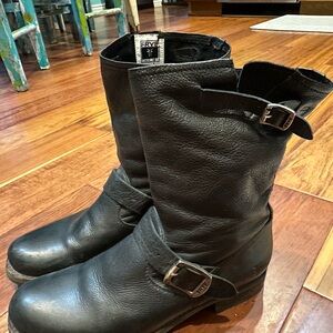 Frye Veronica Black Leather Buckle Boots